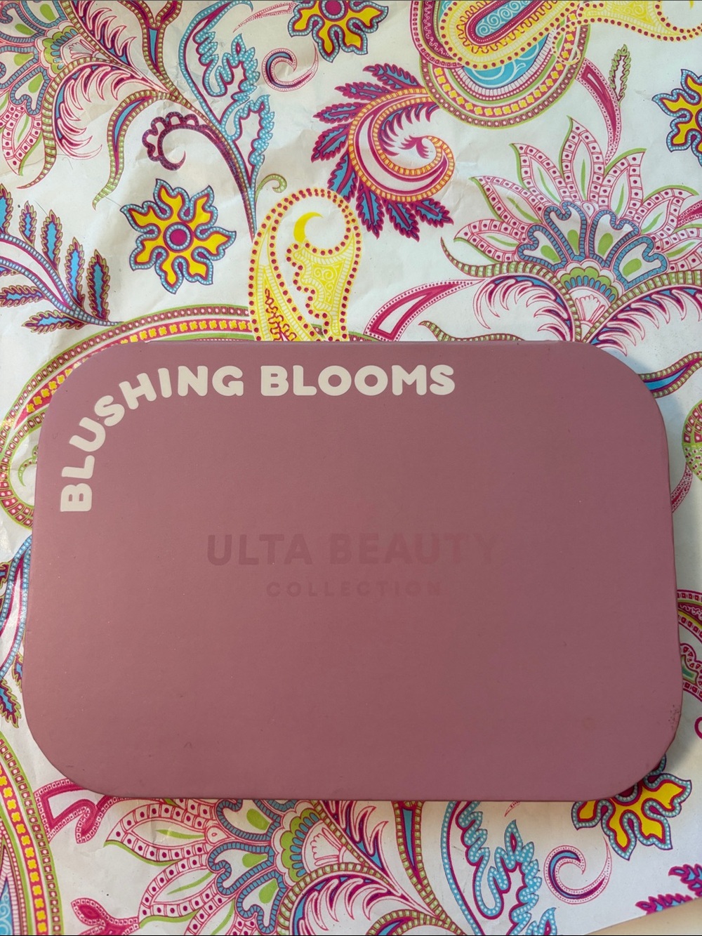 Ulta Beauty Blushing Blooms Palette - Mauve Pink